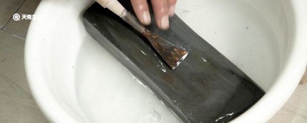 自制刀具如何淬火 自制刀具淬火的方法