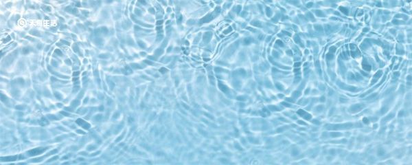 硬币为什么能漂浮在水面上的原因 硬币为什么能漂浮在水面上