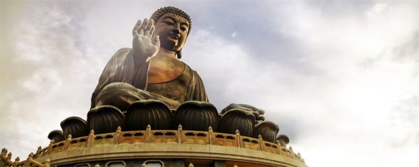 大雄宝殿内有哪三尊佛 大雄宝殿内的三尊佛分别是什么