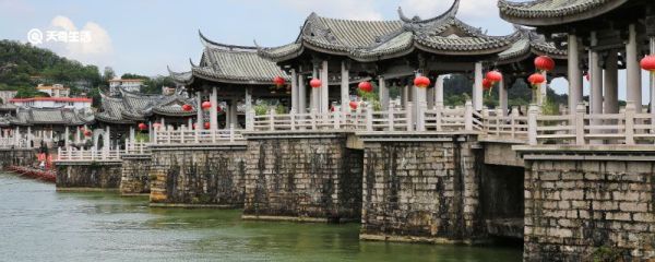 贵州旅游十大景点排名 贵州旅游十大必去景区