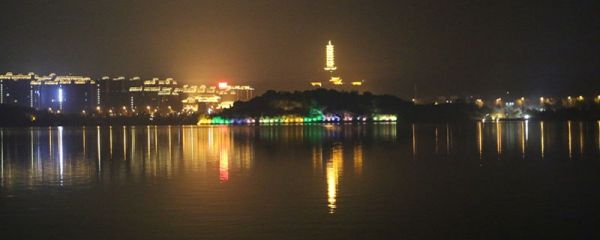 湖北和湖南中间的湖是什么 湖北和湖南之间是哪个湖