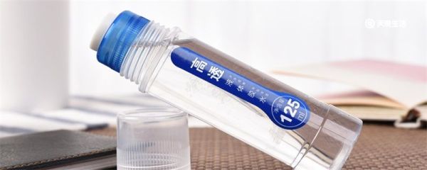 强力胶用什么可以洗掉 强力胶用什么可以去掉