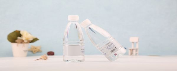 矿泉水是溶液吗 矿泉水是不是溶液