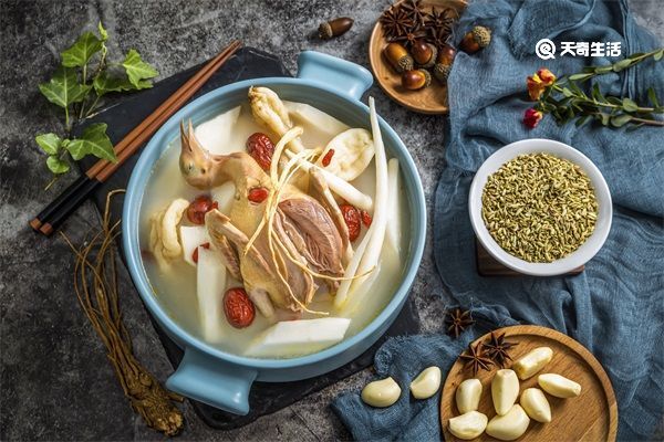 陈皮绿豆炖鸽子的功效 鸽子炖绿豆陈皮有什么功效和作用