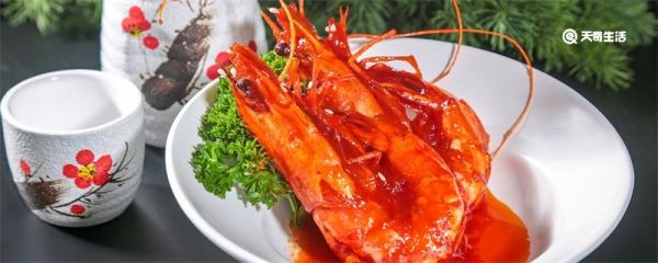焖大虾是哪里的菜系 油焖大虾属于哪个菜系