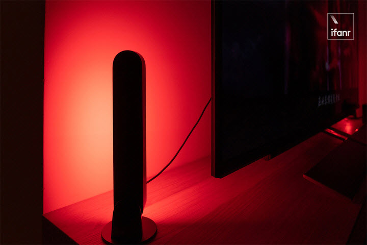 飞利浦家庭影院氛围灯体验：可能是晚上最适合开着的灯