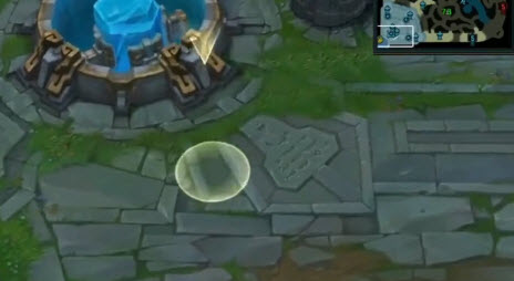 英雄联盟峡谷之巅角色隐身看不见怎么回事